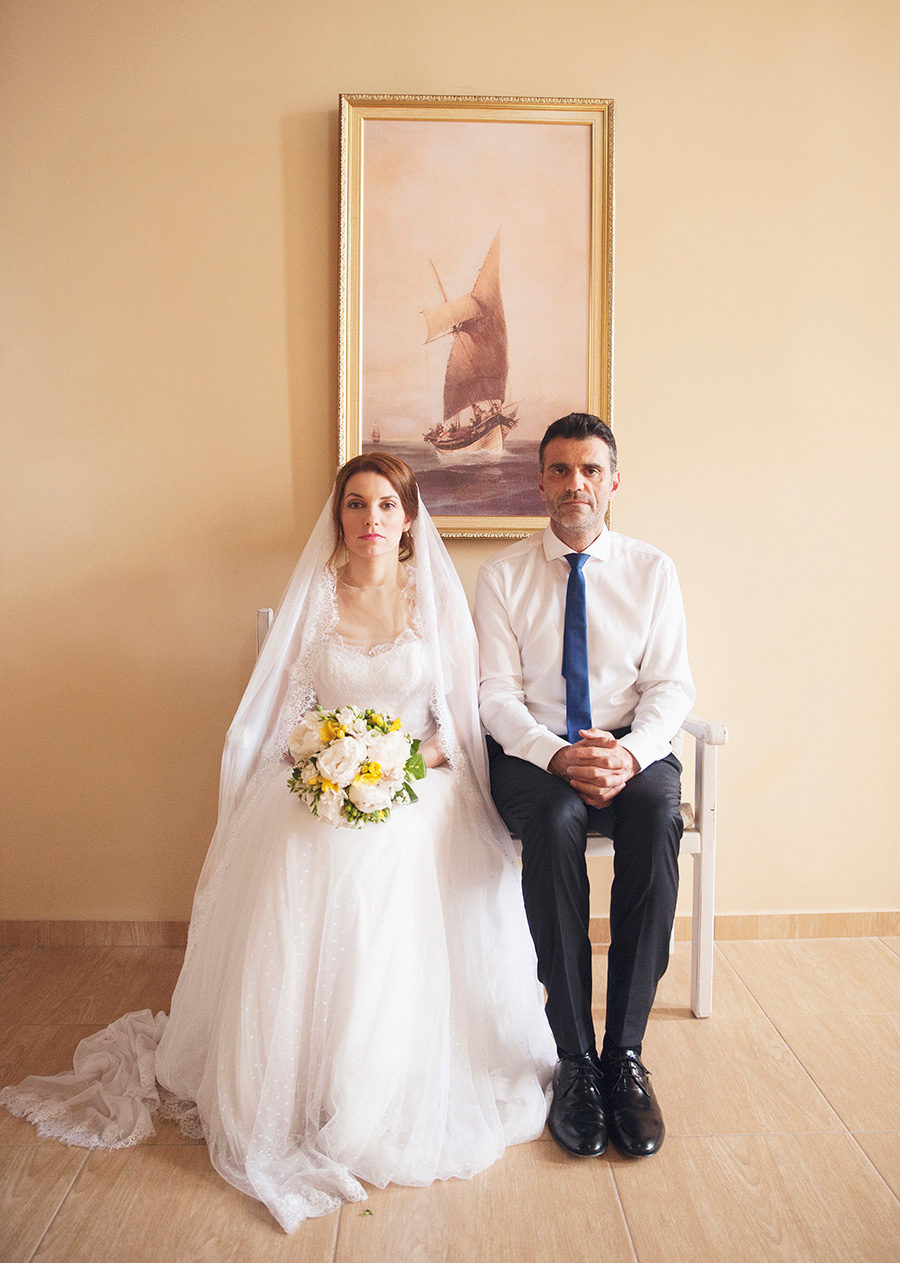 Mansion in Kampos. Wedding Photoshooting. Bride's and Groom's portrait. greek wedding . Chios , Greece. greek island. Couple photoshooting. Love and married. Alepa Katerina . Layer Photography