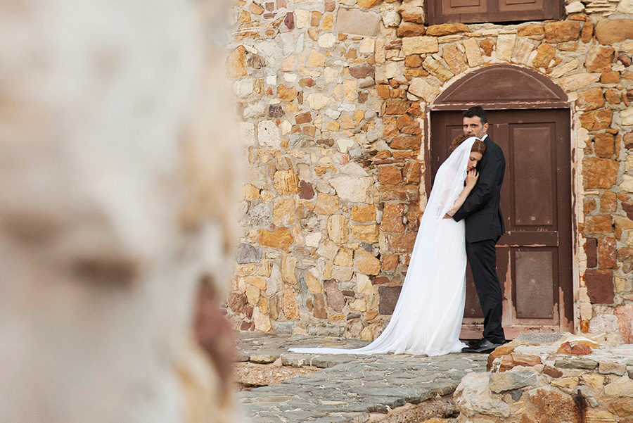 Wedding Photoshooting. Groom and bride portrait. near the sea. greek wedding . Chios , Greece. greek island. Couple photoshooting. Love and married. Alepa Katerina . Layer Photography