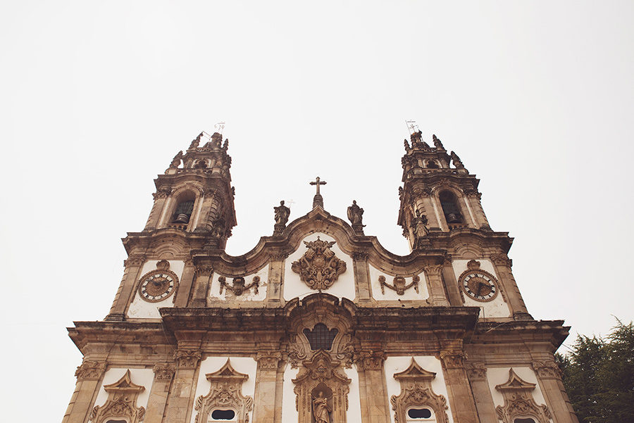 wedding. Santuário de Nossa Senhora dos Remédios, Shrine of Our Lady of Remedies the cathedral in Lamego.Portugal. Layer Photography. Alepa Katerina