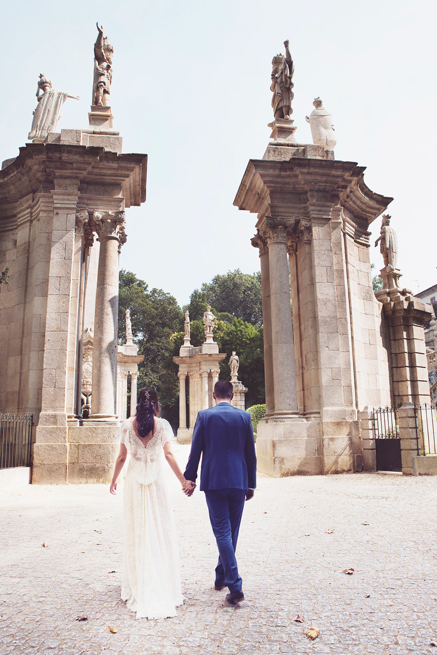 Couple's portrait. Statues.Santuário de Nossa Senhora dos Remédios, Shrine of Our Lady of Remedies the cathedral in Lamego.Portugal